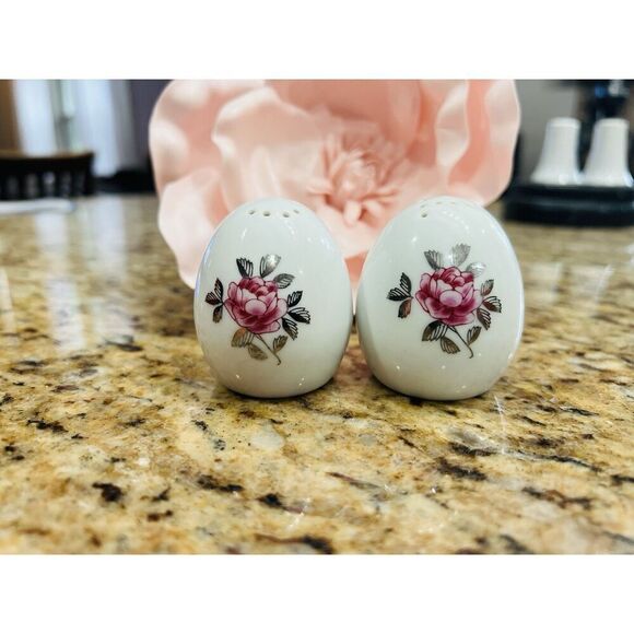 Vintage Egg Shape Rose Salt and Pepper Shakers Set Floral Pattern Silver - Picture 1 of 14